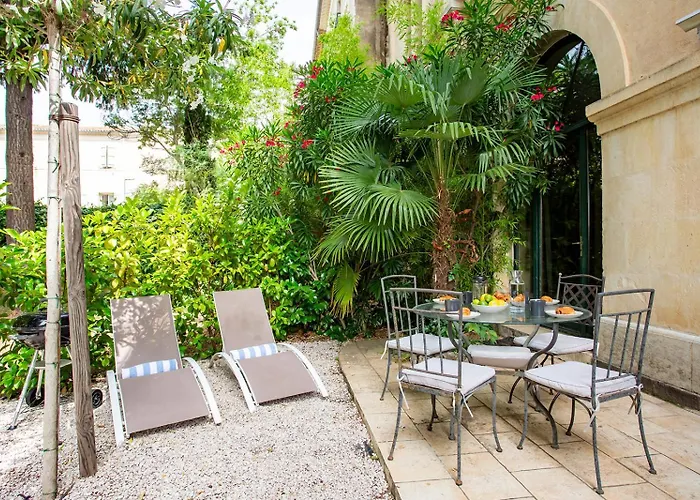 Couvent Des Ursulines: Historic Pezenas Retreat for Families and Groups