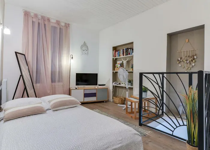 Votre Adresse De Charme Centre Historique De Beziers